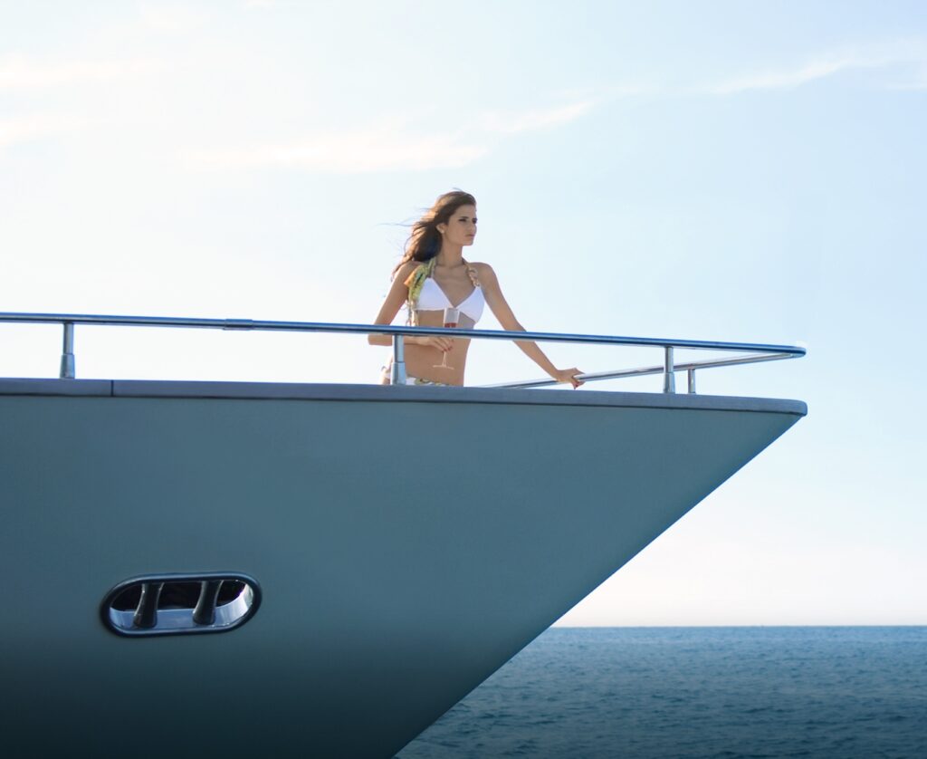 HMY Yachts featured image